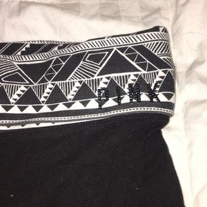 Victoria’s Secret PINK cropped yoga pants